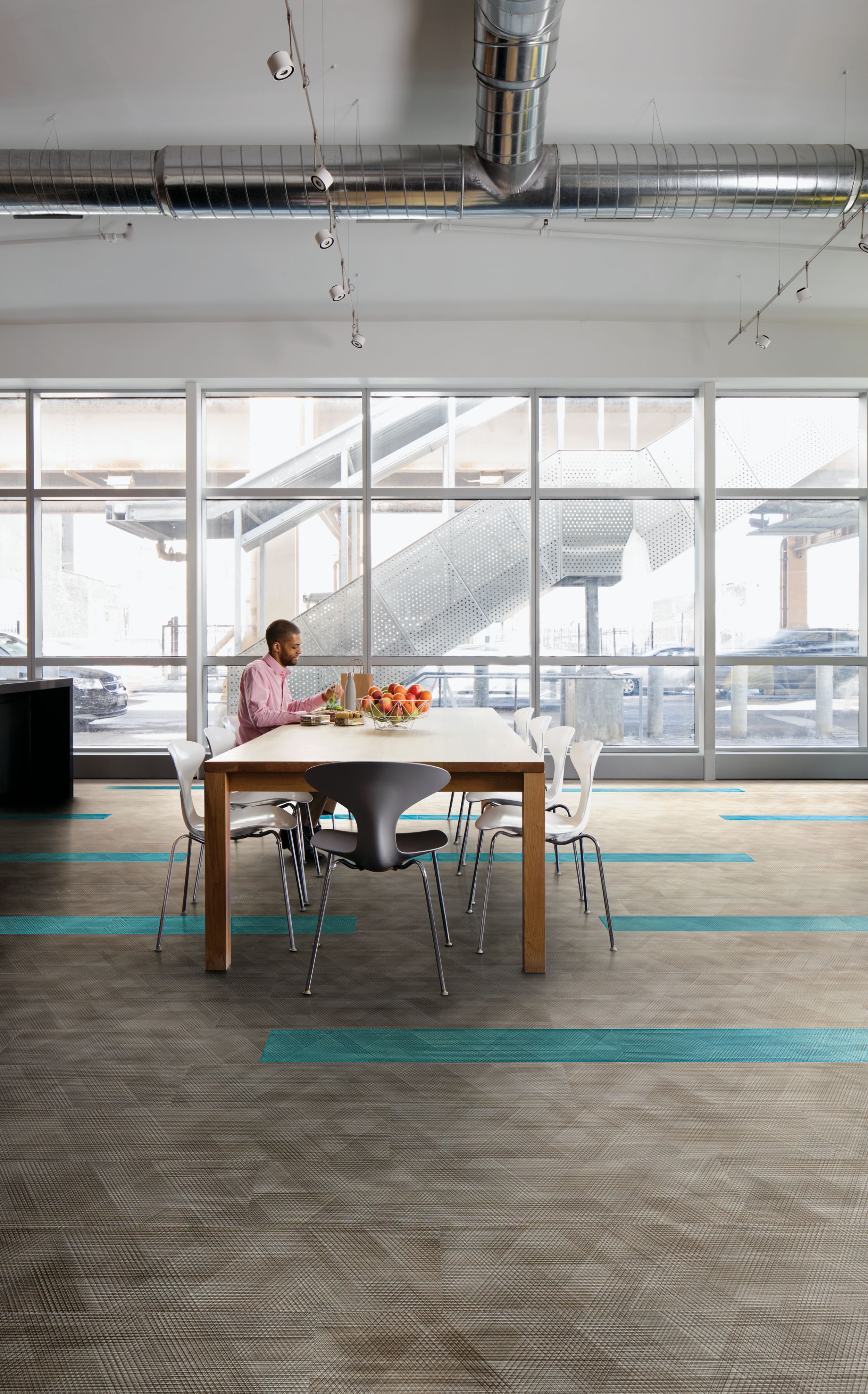 Interface Drawn Lines LVT in cafeteria setting with long table and chairs  número de imagen 2